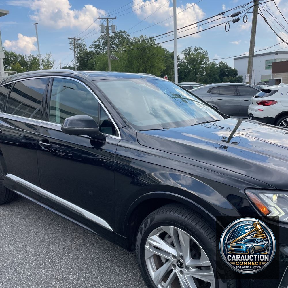 2023 Audi Q7 Premium 55 TFSI