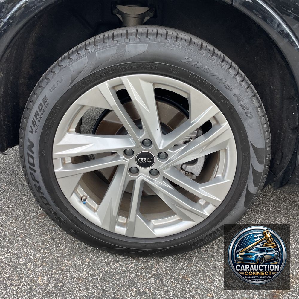 2023 Audi Q7 Premium 55 TFSI