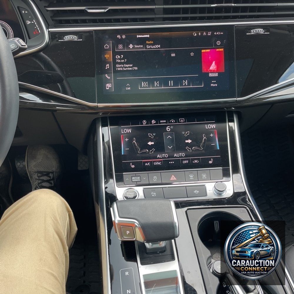 2023 Audi Q7 Premium 55 TFSI