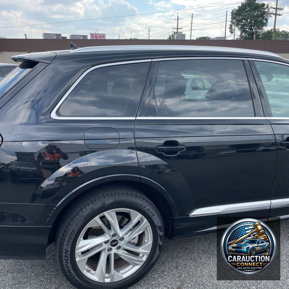 2023 Audi Q7 Premium 55 TFSI