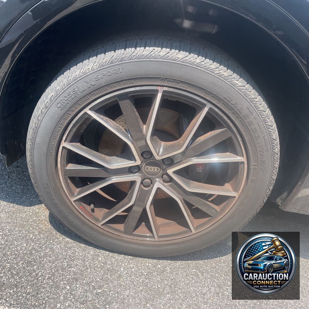 2024 Audi SQ5 Premium Plus