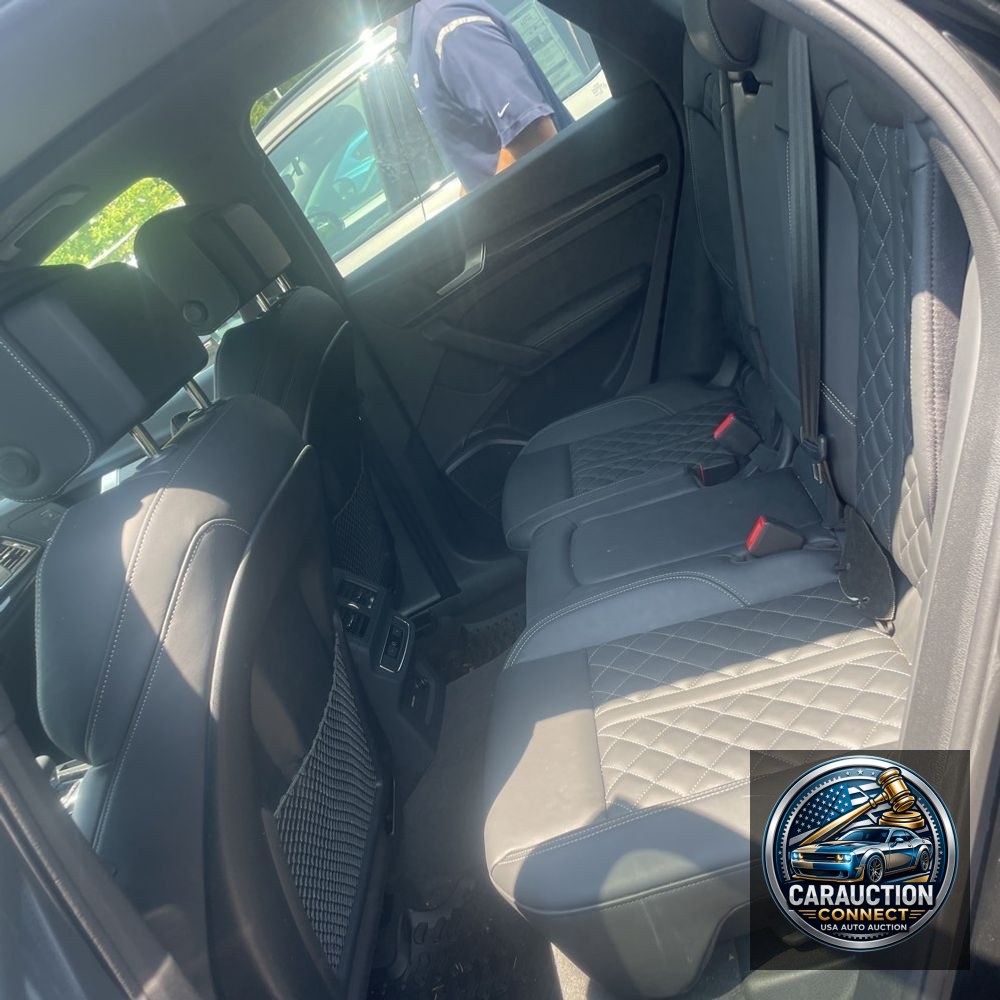 2024 Audi SQ5 Premium Plus