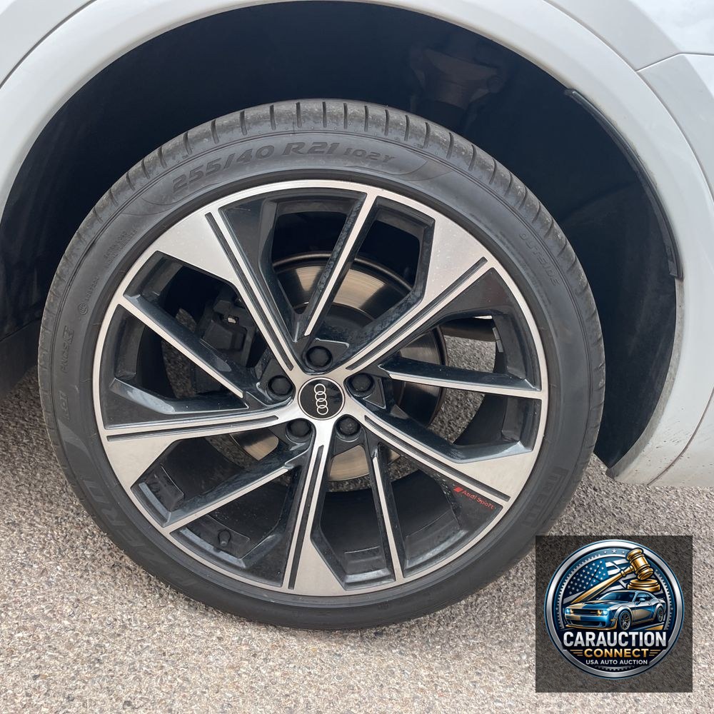 2024 Audi SQ5 Premium Plus