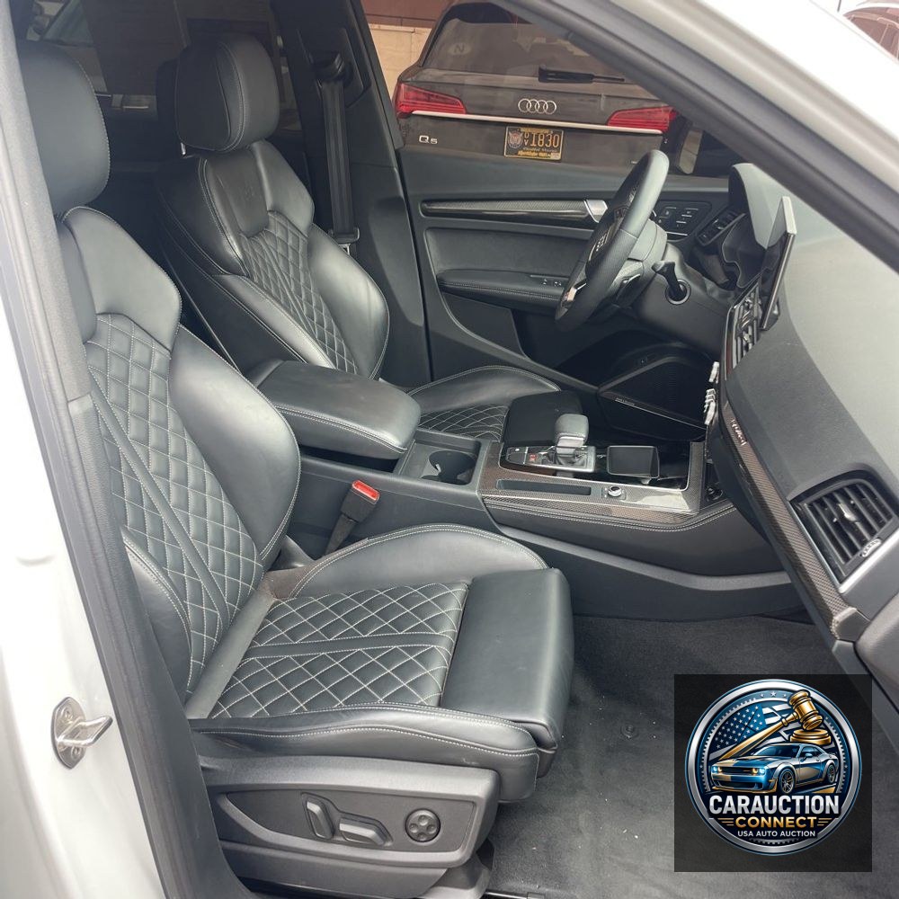 2024 Audi SQ5 Premium Plus