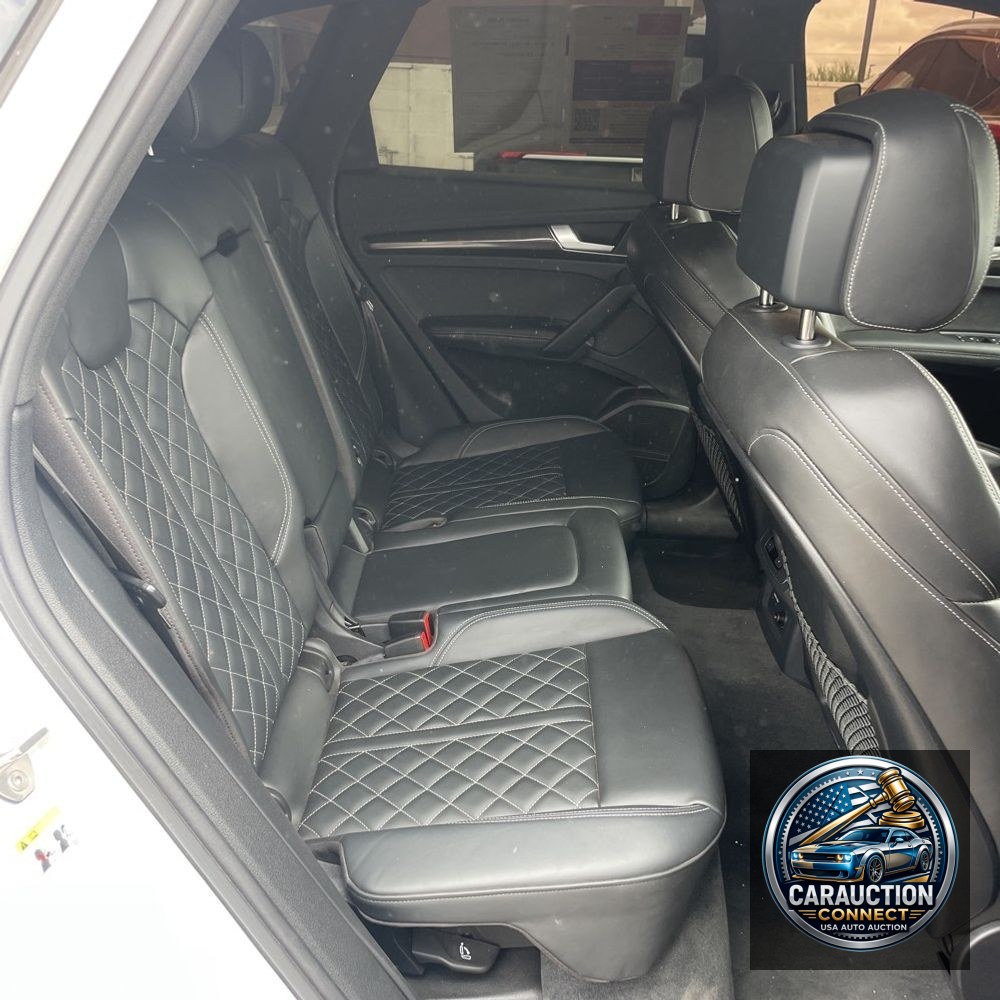 2024 Audi SQ5 Premium Plus