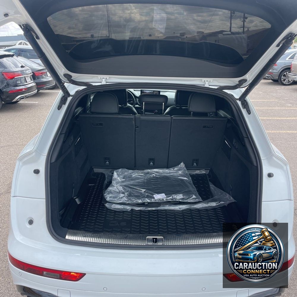 2024 Audi SQ5 Premium Plus