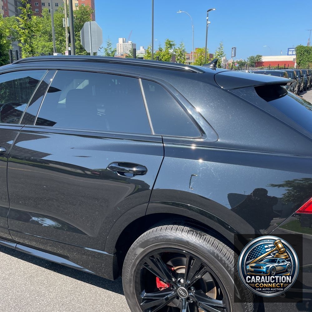 2023 Audi Q8 Premium Plus 55 TFSI