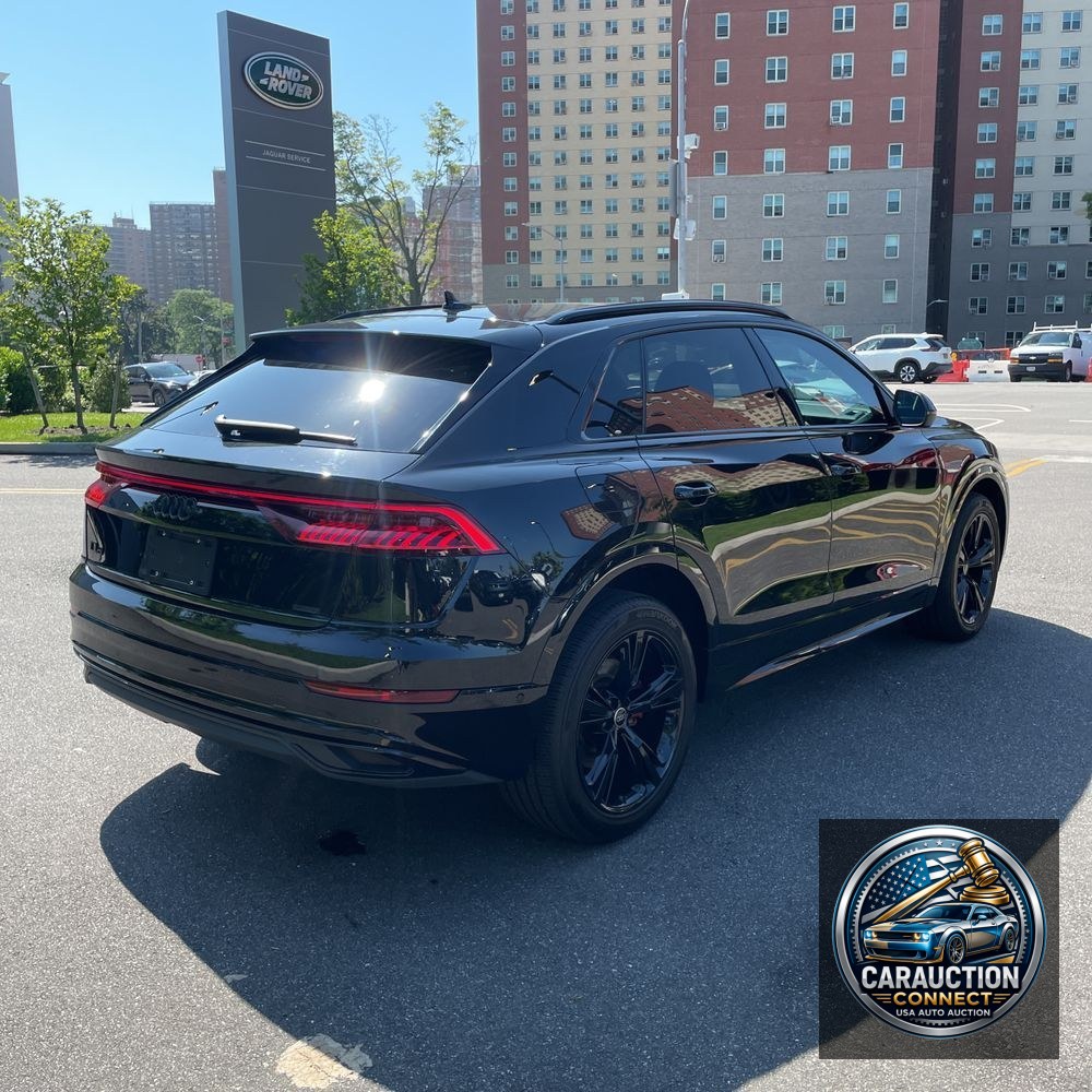 2023 Audi Q8 Premium Plus 55 TFSI