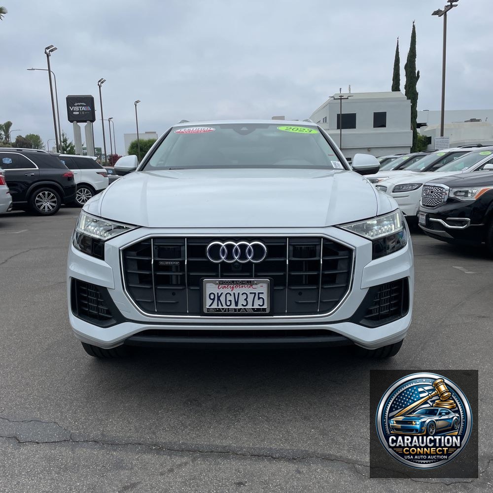 2023 Audi Q8 Premium Plus 55 TFSI