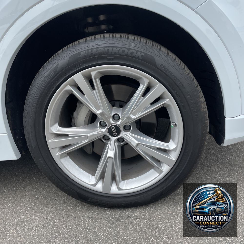 2023 Audi Q8 Premium Plus 55 TFSI