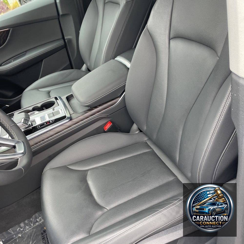 2023 Audi Q8 Premium Plus 55 TFSI