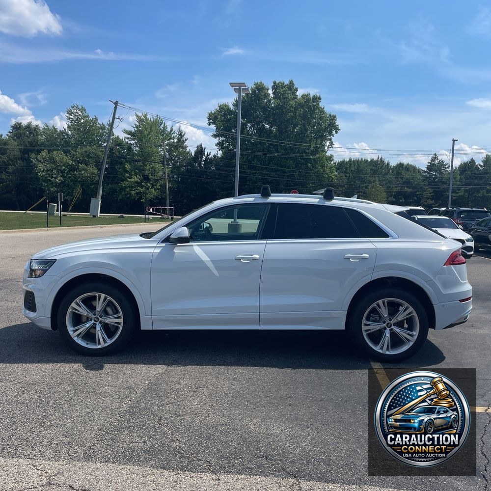 2023 Audi Q8 Premium Plus 55 TFSI