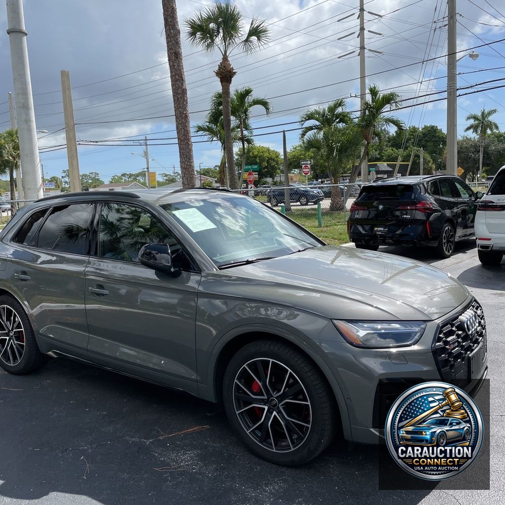2024 Audi SQ5 Prestige