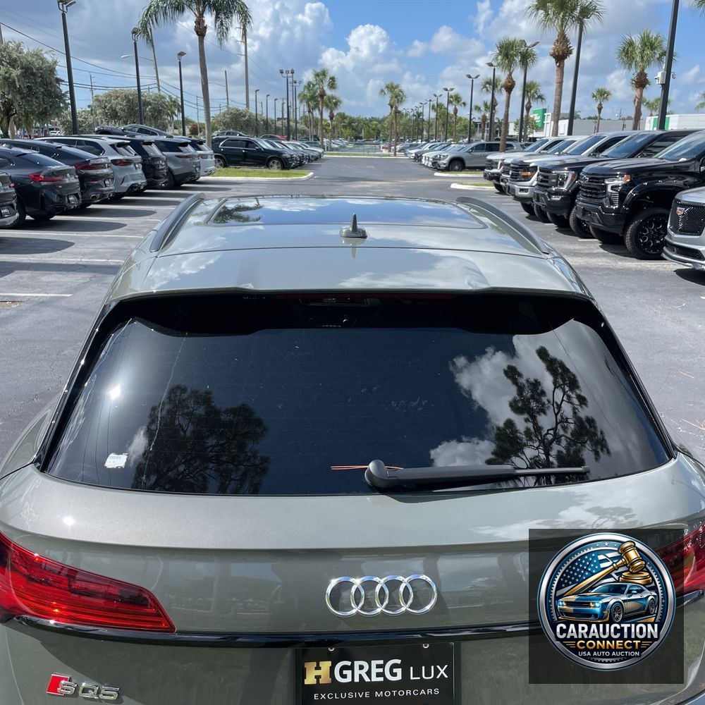2024 Audi SQ5 Prestige