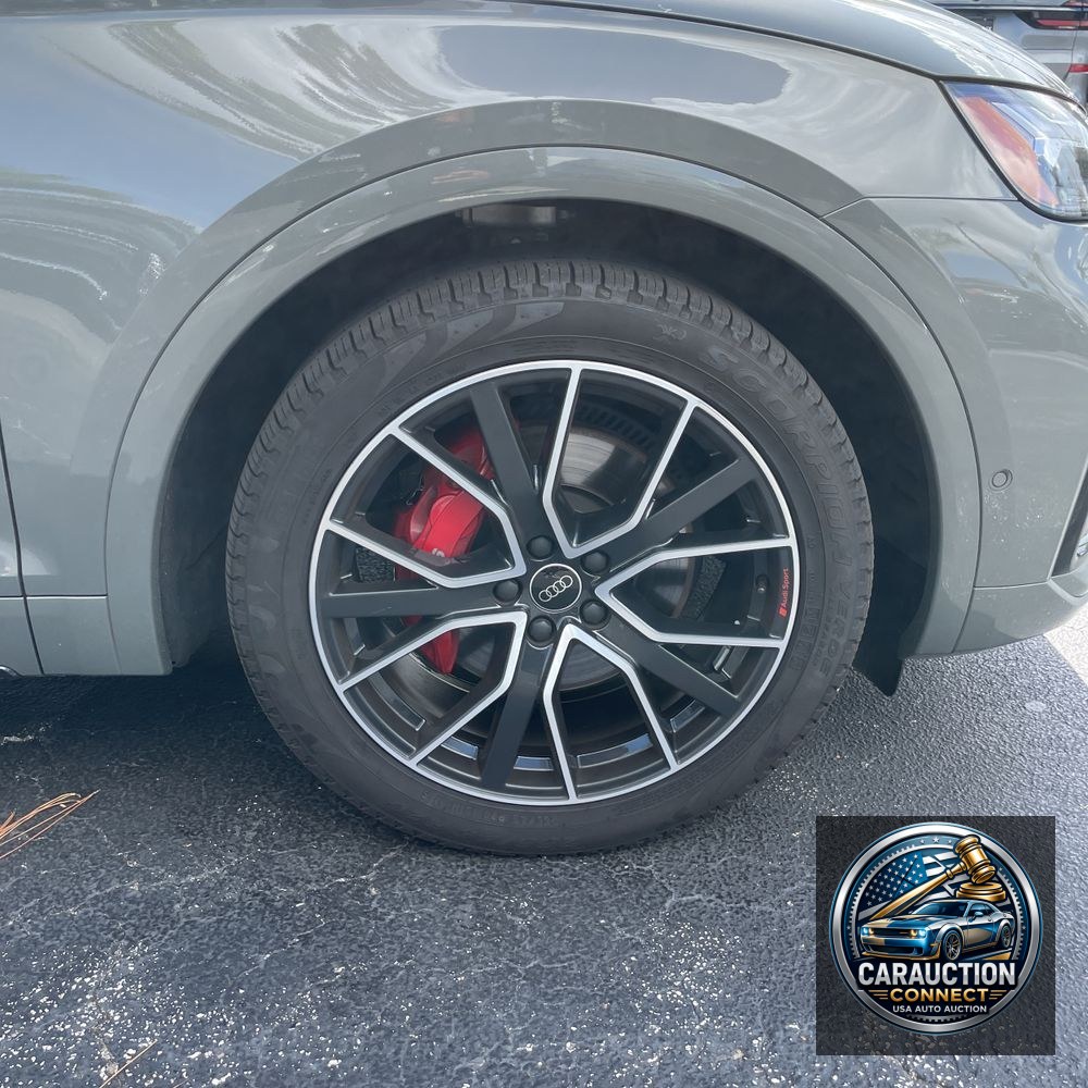 2024 Audi SQ5 Prestige