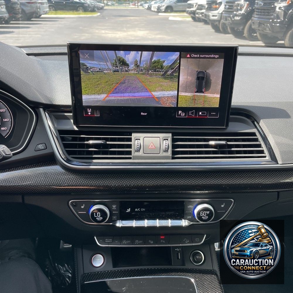 2024 Audi SQ5 Prestige