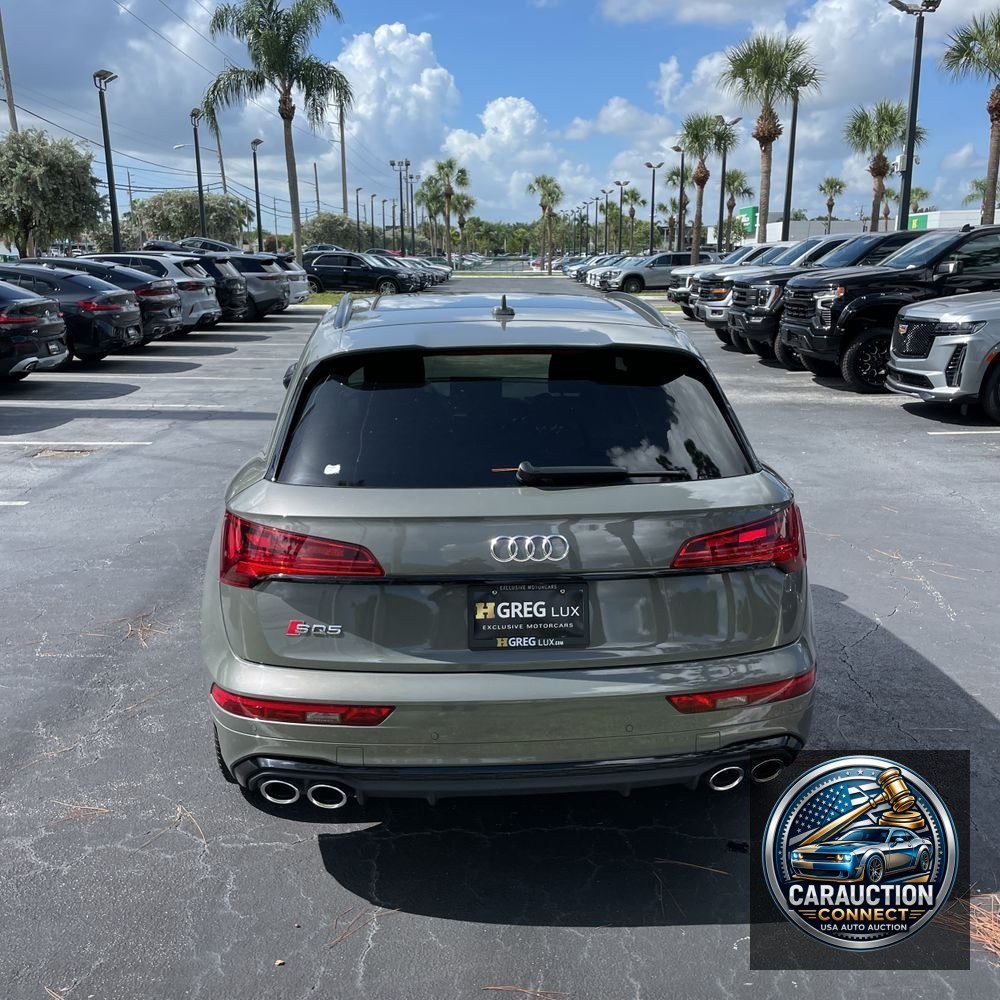 2024 Audi SQ5 Prestige