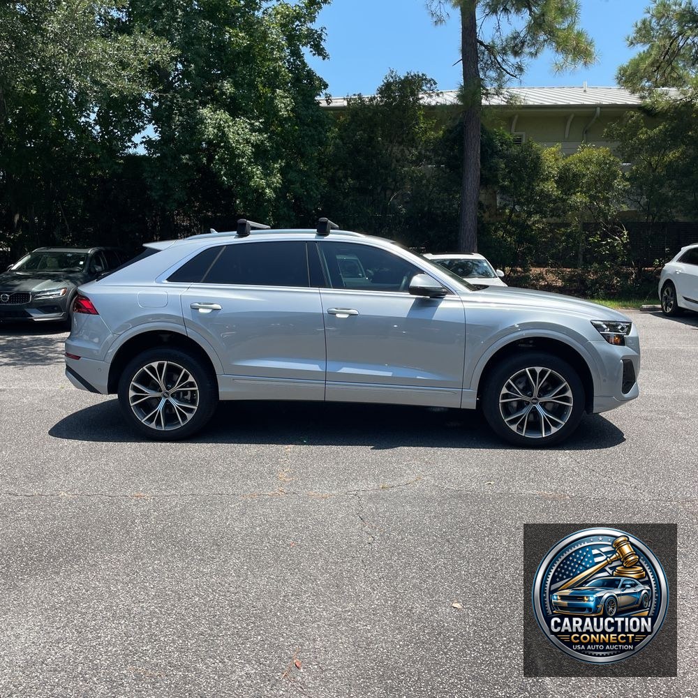 2024 Audi Q8 Prestige 55