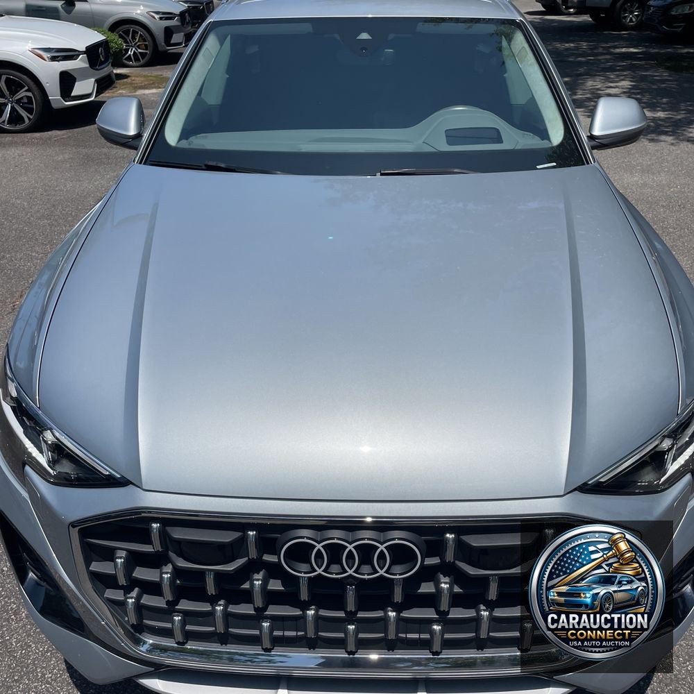 2024 Audi Q8 Prestige 55