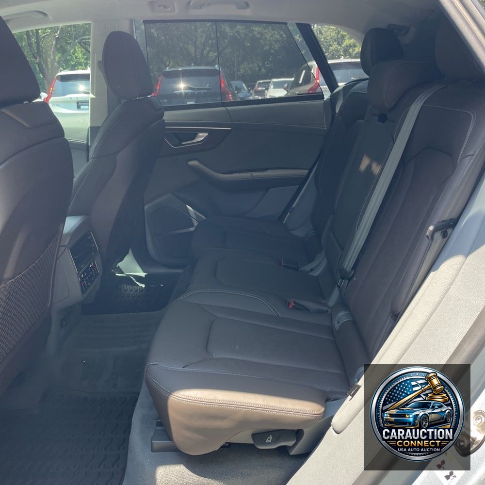 2024 Audi Q8 Prestige 55