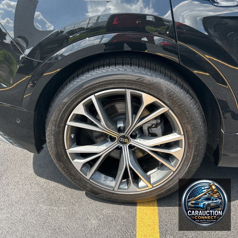 2024 Audi Q8 Prestige 55