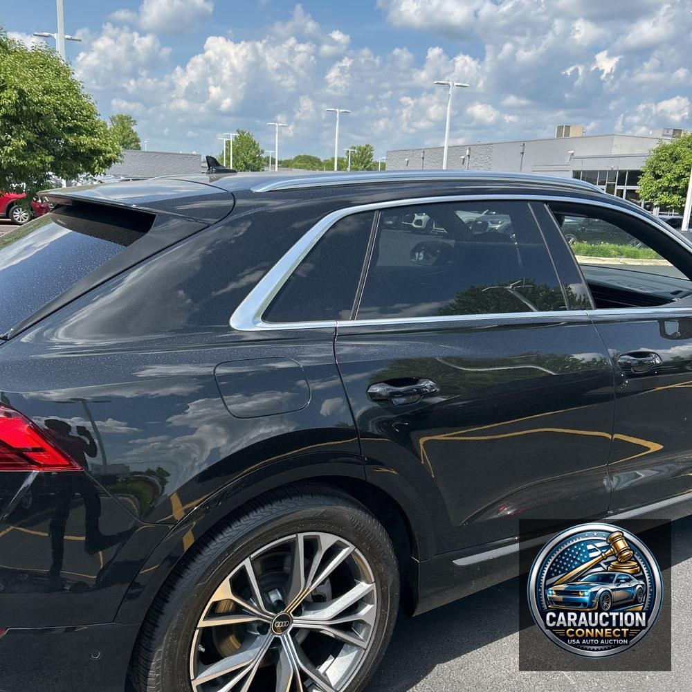 2024 Audi Q8 Prestige 55