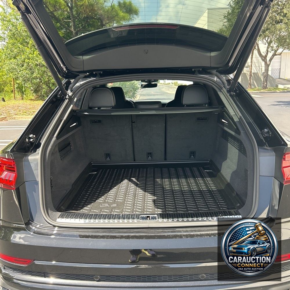 2023 Audi SQ8 Prestige