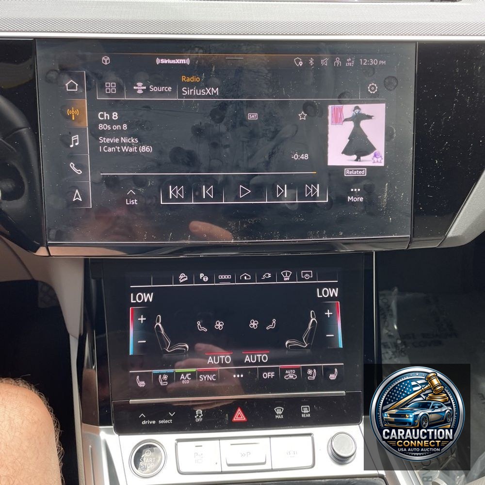 2024 Audi Q8 e-tron S-Line Pres