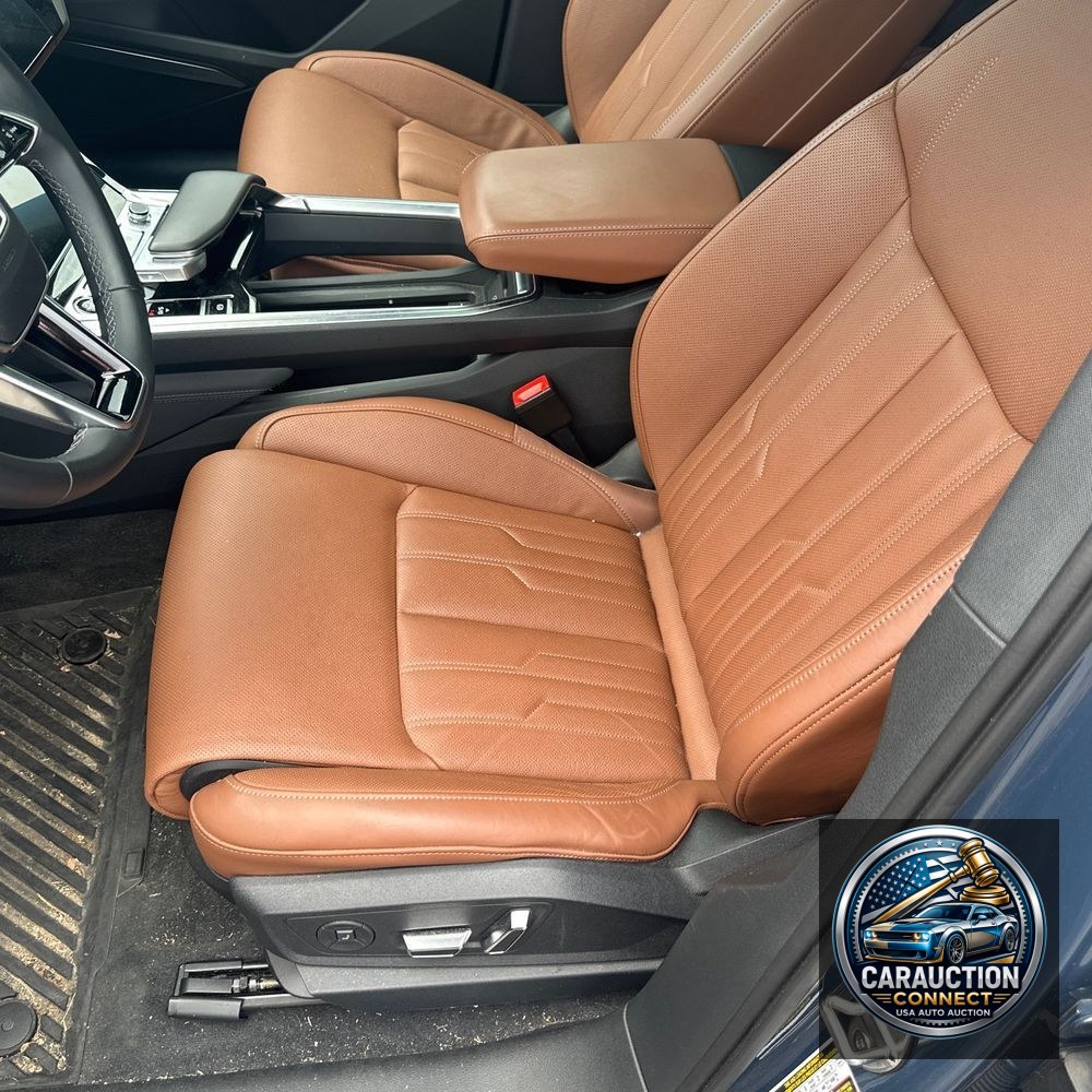 2024 Audi Q8 e-tron S-Line Pres