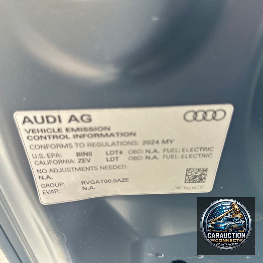 2024 Audi Q8 e-tron S-Line Pres