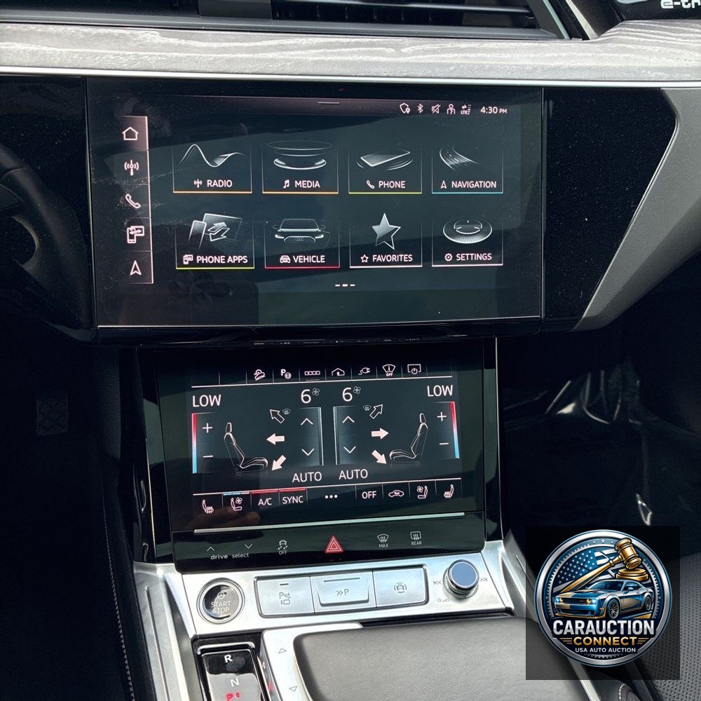 2024 Audi Q8 e-tron S-Line Pres