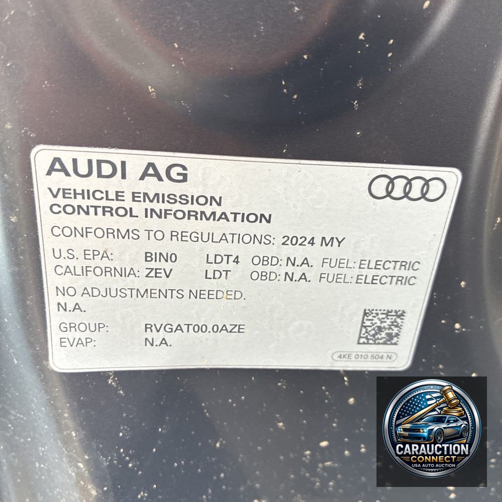 2024 Audi Q8 e-tron S-Line Pres