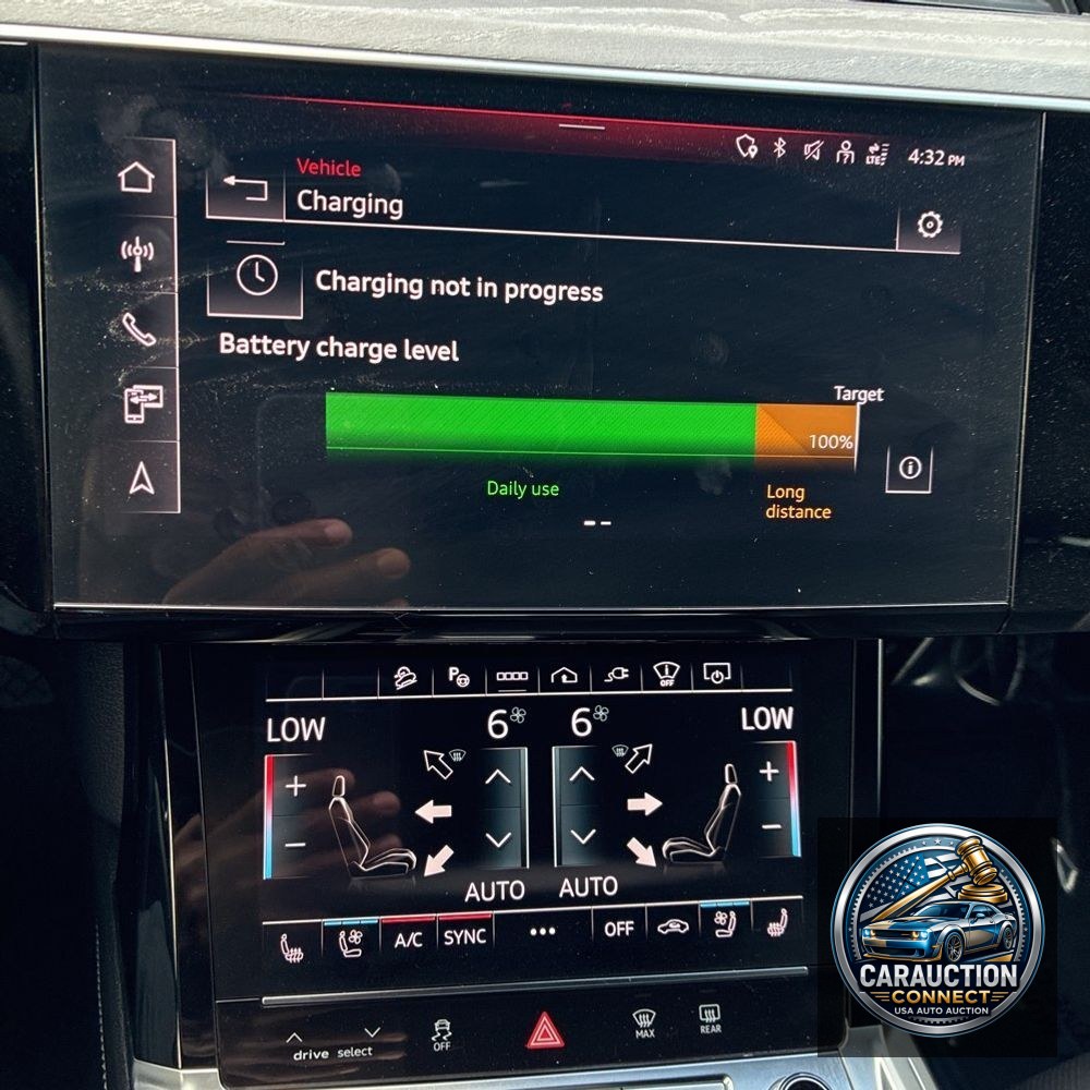 2024 Audi Q8 e-tron S-Line Pres