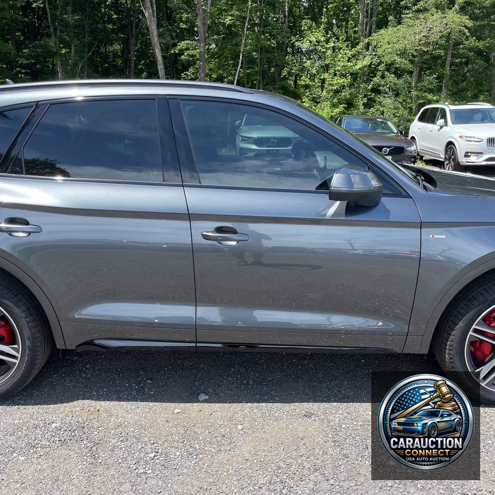 2024 Audi Q5 S-Line Prem+ 55 PHEV
