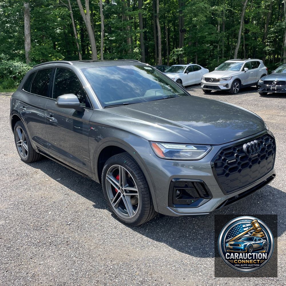 2024 Audi Q5 S-Line Prem+ 55 PHEV