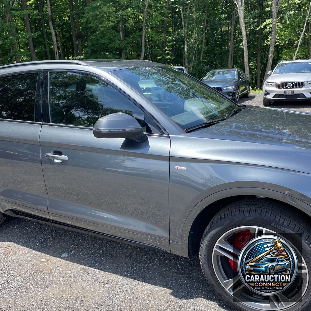 2024 Audi Q5 S-Line Prem+ 55 PHEV