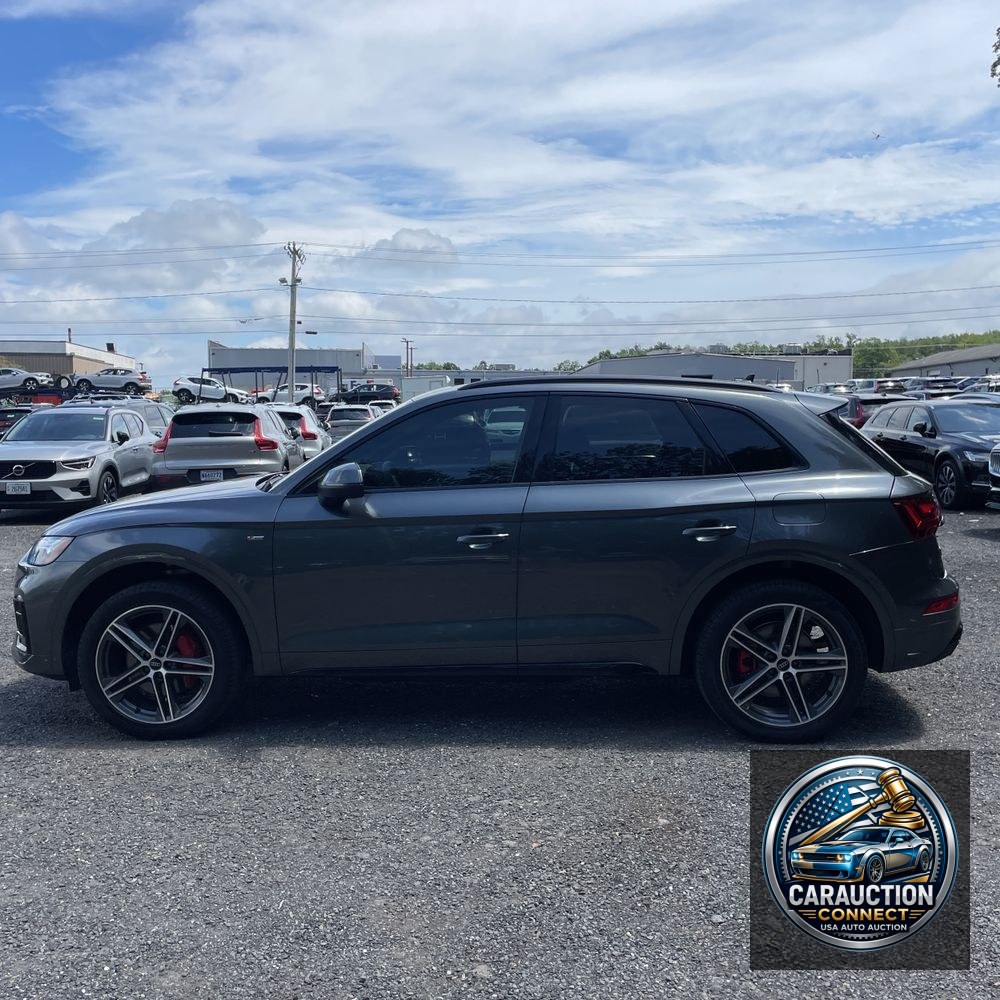 2024 Audi Q5 S-Line Prem+ 55 PHEV
