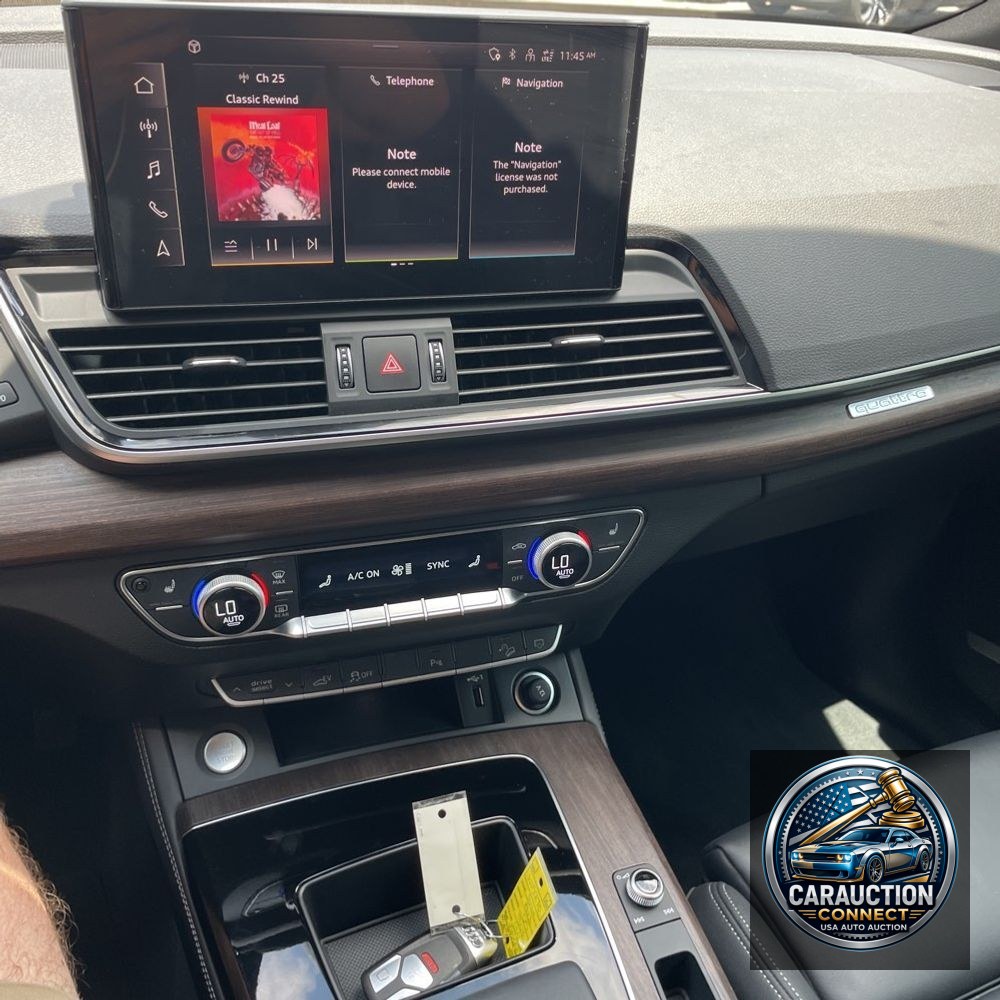 2024 Audi Q5 S-Line Prem+ 55 PHEV