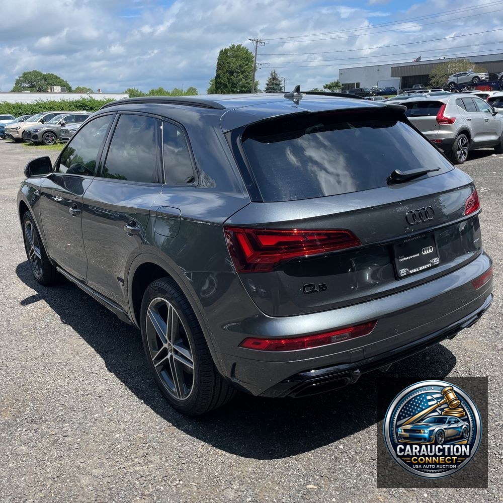 2024 Audi Q5 S-Line Prem+ 55 PHEV