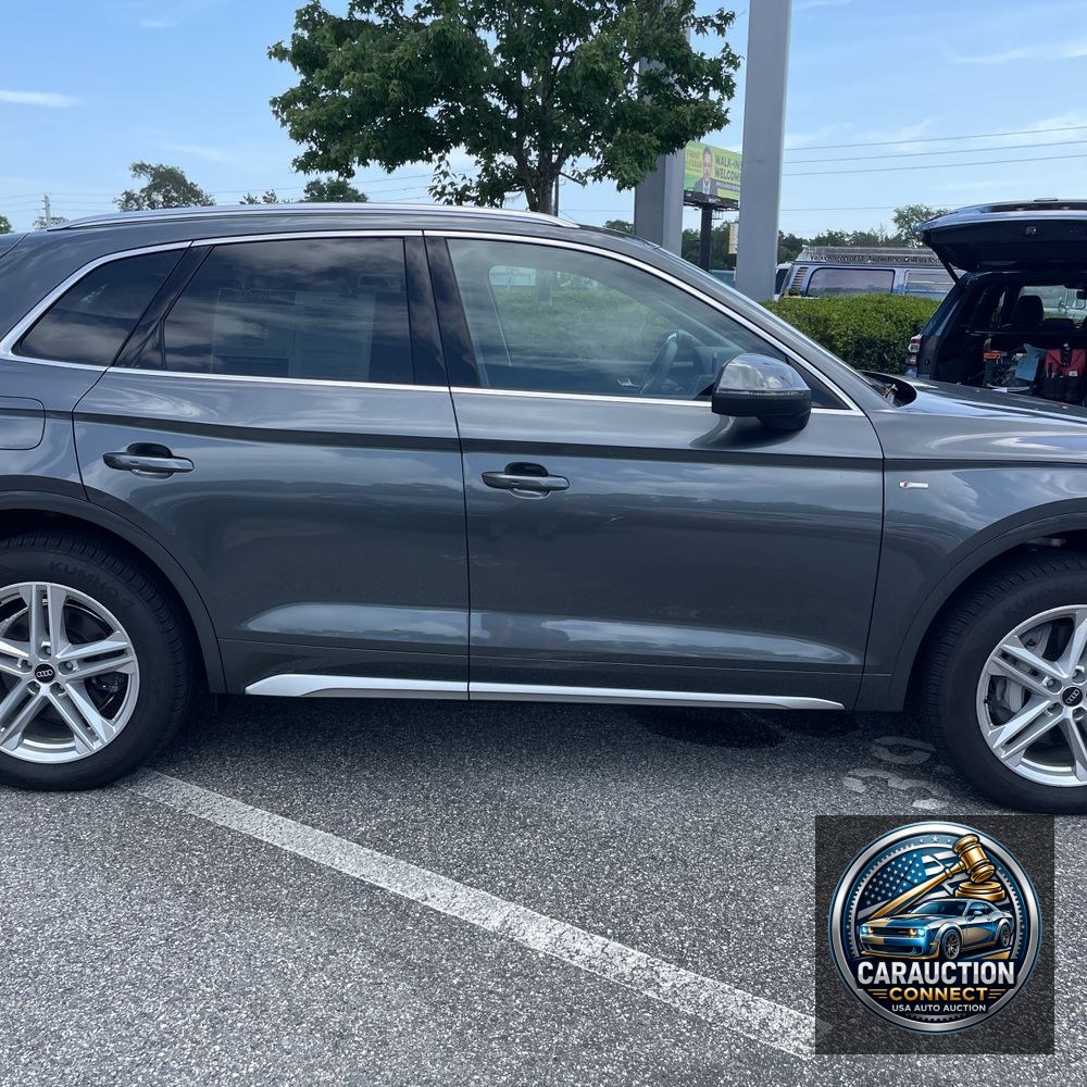 2024 Audi Q5 S-Line Prem+ 55 PHEV