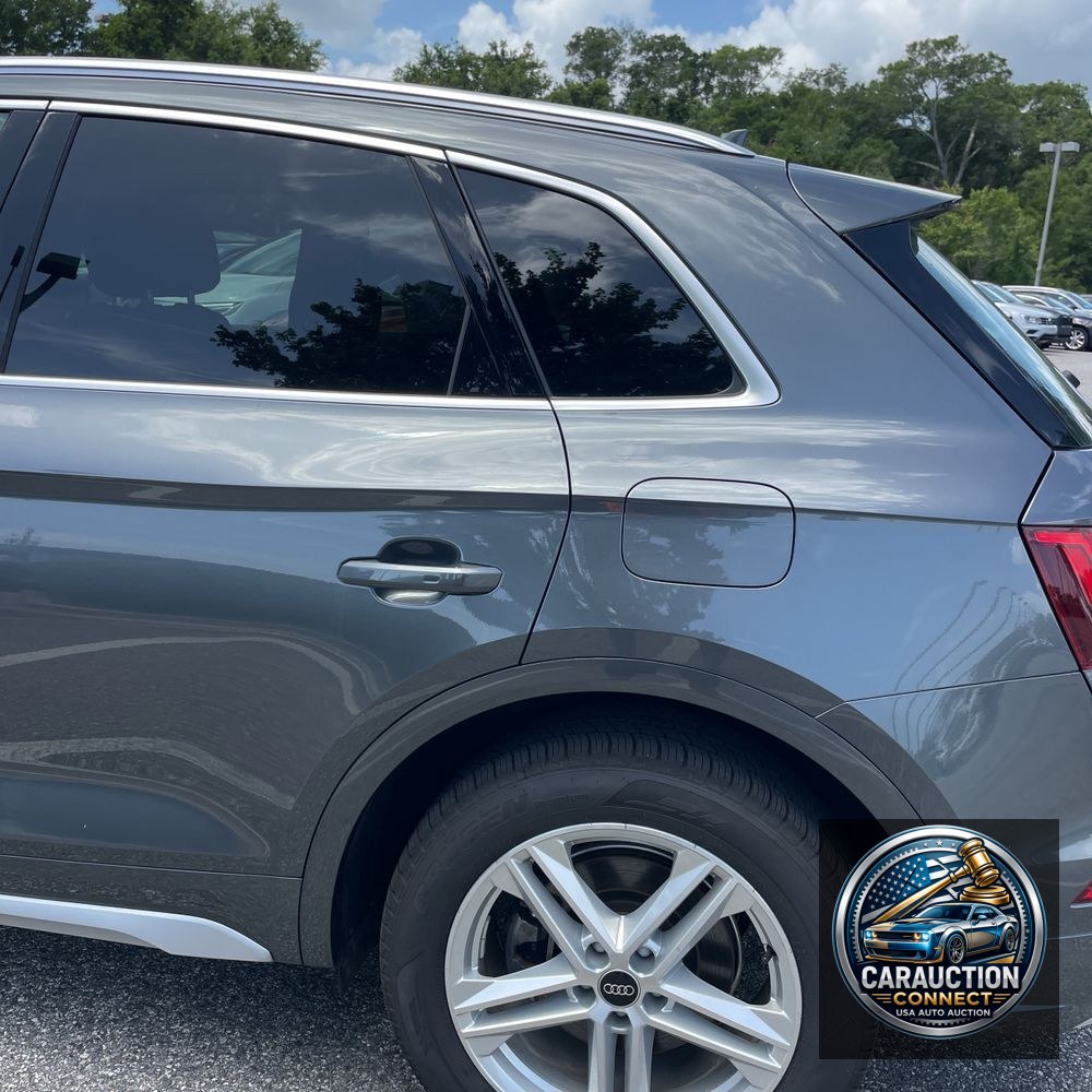 2024 Audi Q5 S-Line Prem+ 55 PHEV