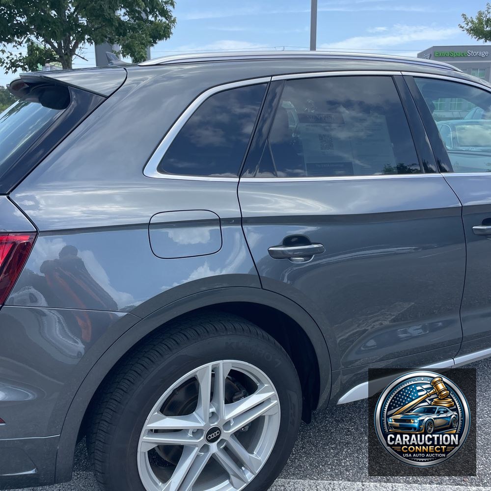 2024 Audi Q5 S-Line Prem+ 55 PHEV