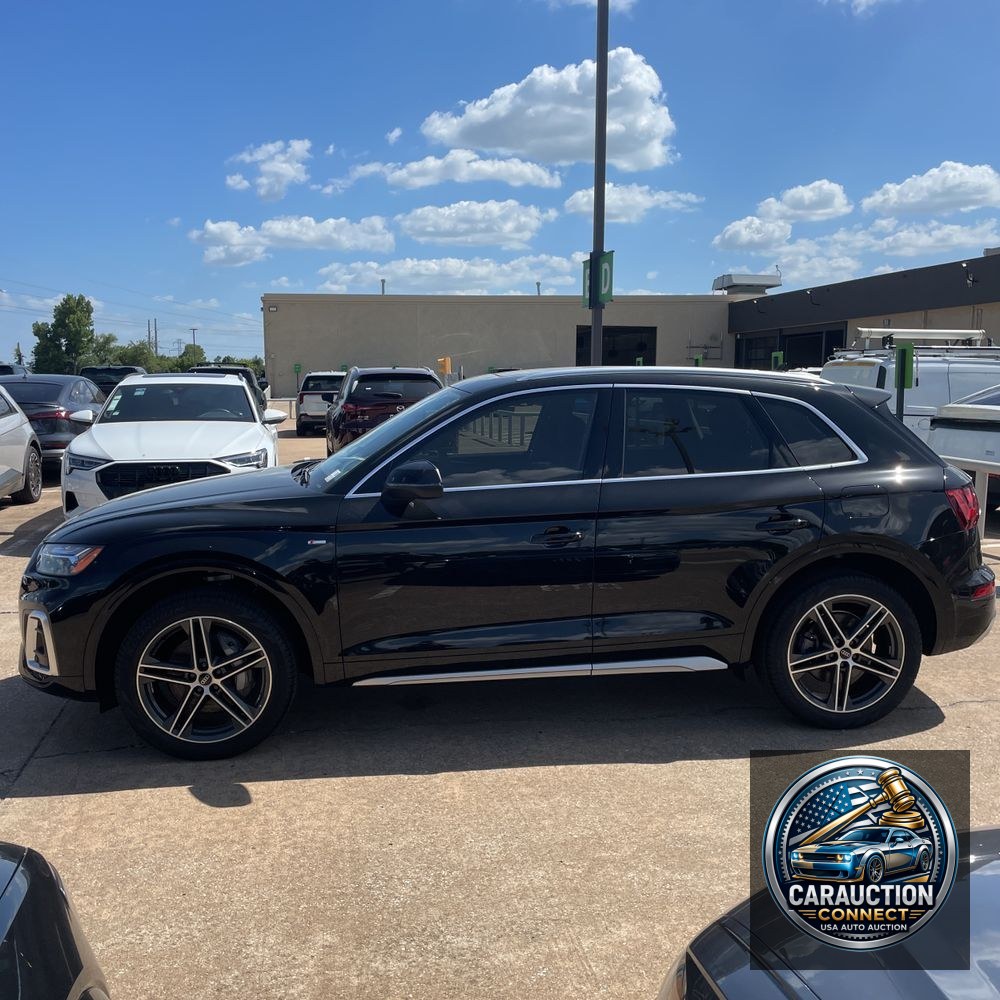 2024 Audi Q5 S-Line Prem+ 55 PHEV
