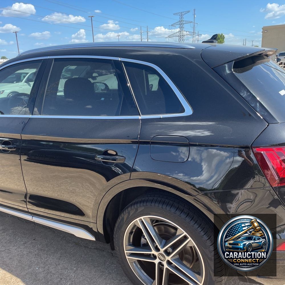 2024 Audi Q5 S-Line Prem+ 55 PHEV
