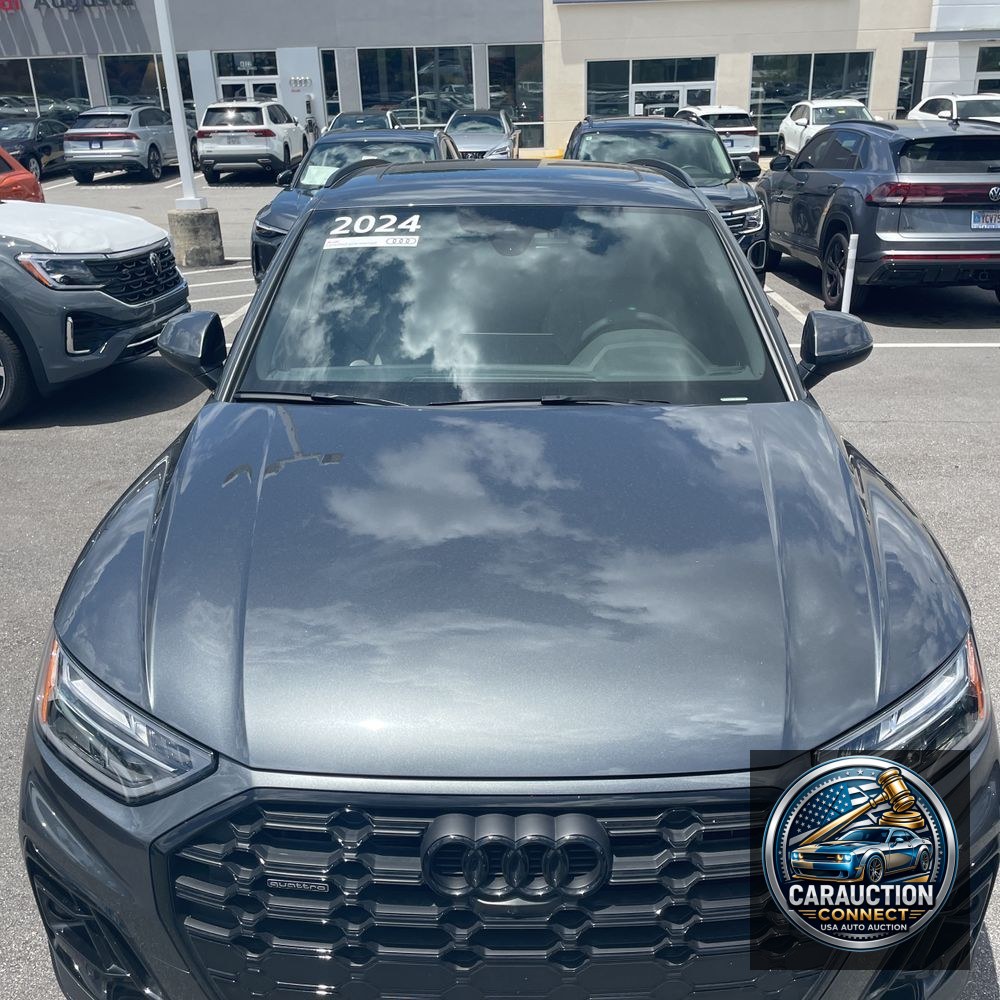 2024 Audi Q5 S-Line Prem+ 55 PHEV