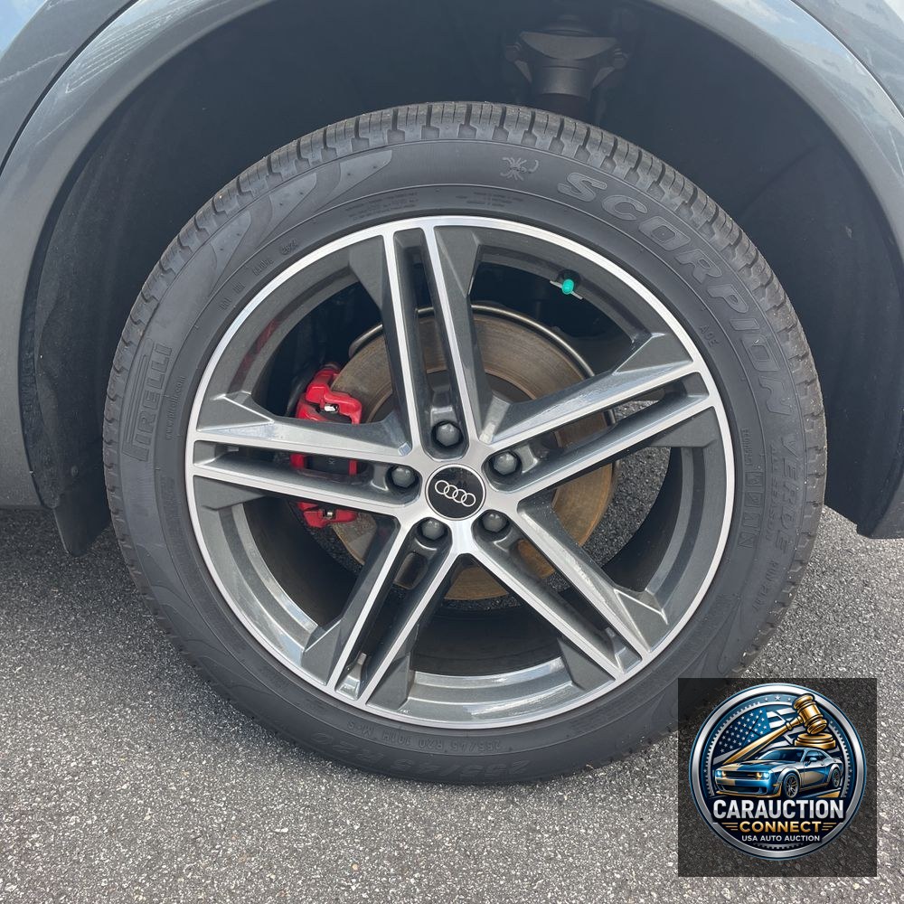 2024 Audi Q5 S-Line Prem+ 55 PHEV