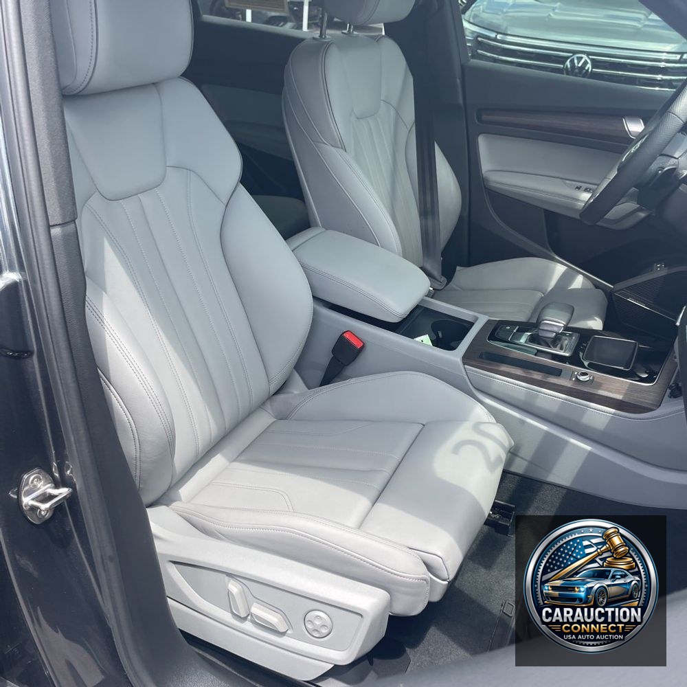 2024 Audi Q5 S-Line Prem+ 55 PHEV