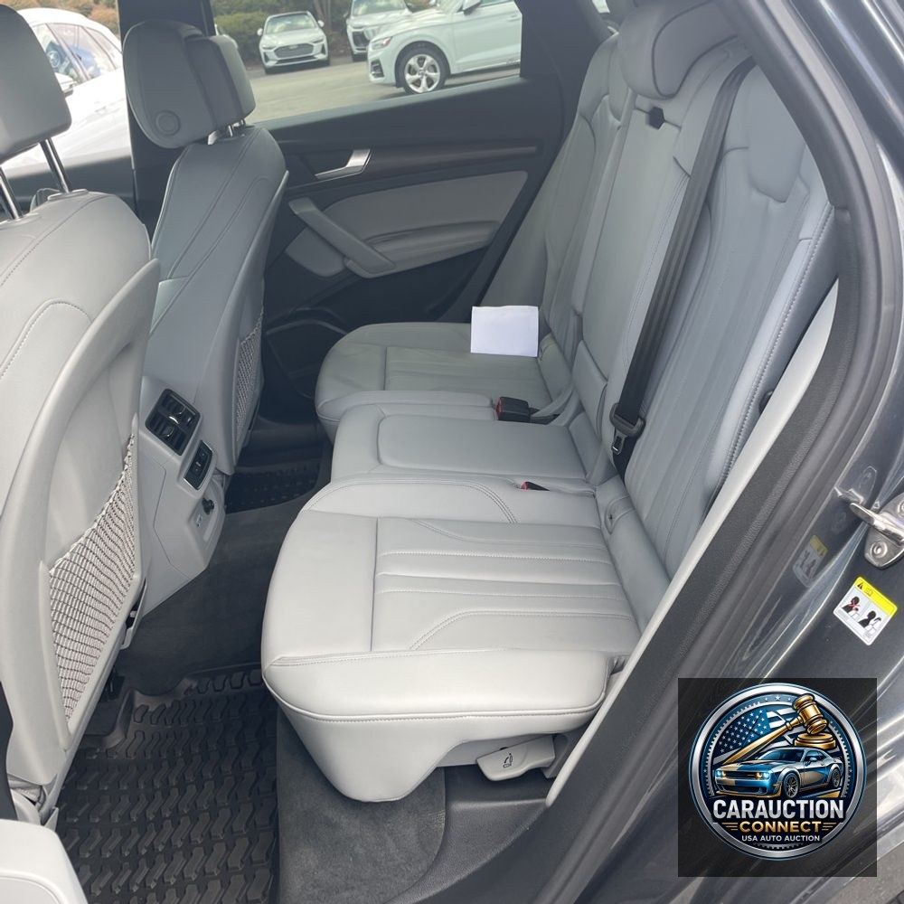 2024 Audi Q5 S-Line Prem+ 55 PHEV