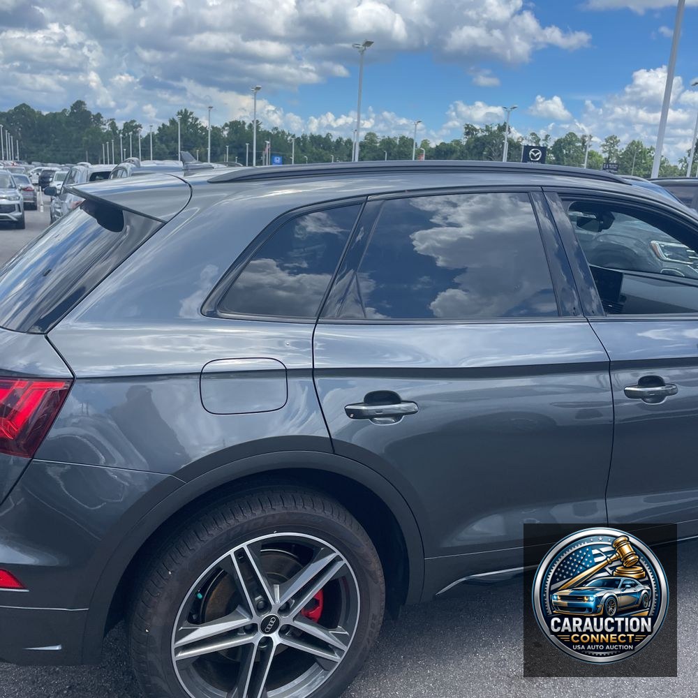 2024 Audi Q5 S-Line Prem+ 55 PHEV