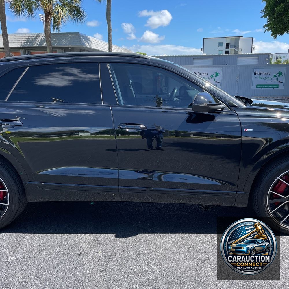 2022 Audi Q8 Premium Plus 55 TFSI